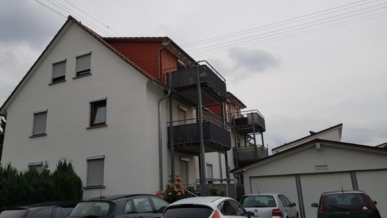Outletcity Ferienwohnung - Apartment 4 Metzingen  Exterior foto