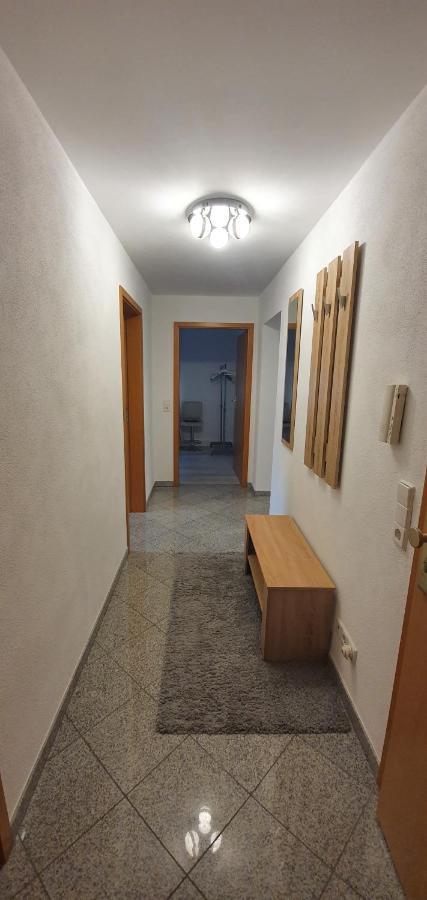 Outletcity Ferienwohnung - Apartment 4 Metzingen  Exterior foto